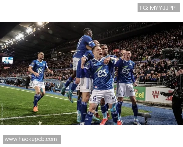 墨胜利与墨尔本城的历史对比与发展轨迹探讨 墨胜利与墨尔本城的历史对比与发展轨迹探讨