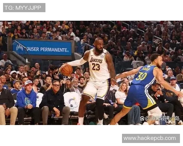 詹姆斯热火对决湖人圣诞大战回顾与精彩瞬间分析 詹姆斯热火对决湖人圣诞大战回顾与精彩瞬间分析