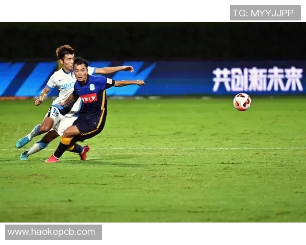 重庆斯威迎战广州大连争夺中超积分榜关键战役的胜利与荣耀