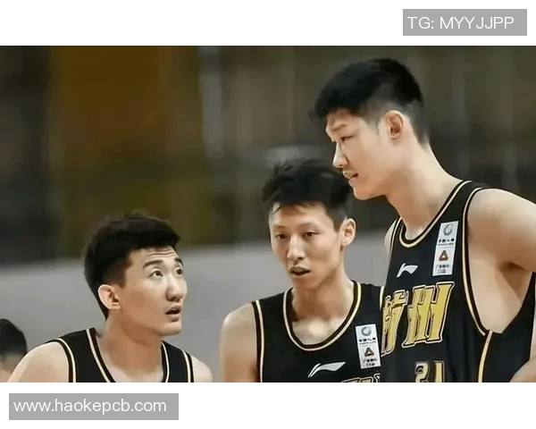 麦蒂领衔青岛队挑战辽宁队CBA赛场再掀激情对决 麦蒂领衔青岛队挑战辽宁队CBA赛场再掀激情对决