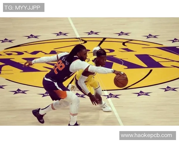 丹尼斯施罗德的篮球之路与职业生涯的精彩瞬间回顾