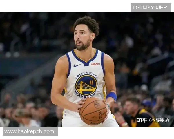 克莱汤普森:勇士队的三分射手与篮球场上的传奇故事 克莱汤普森:勇士队的三分射手与篮球场上的传奇故事