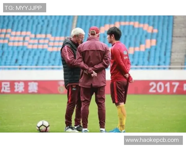 国足与哥伦比亚精彩对决录播回顾分析与亮点总结 国足与哥伦比亚精彩对决录播回顾分析与亮点总结