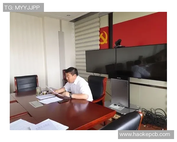 钟诚：在时代洪流中追寻梦想与责任的年轻力量