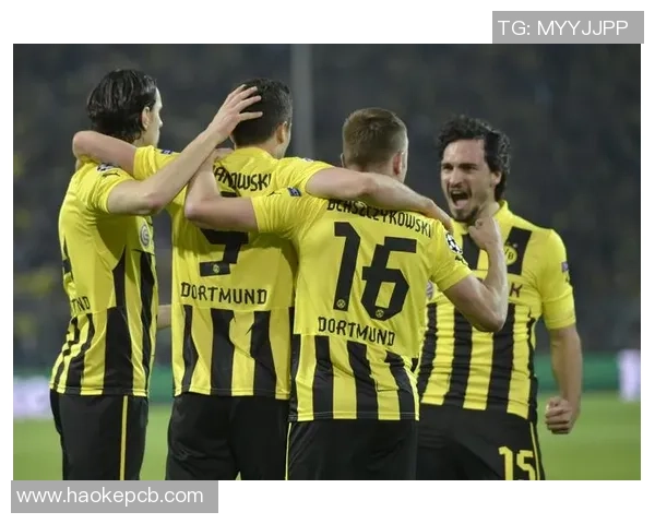 多蒙特与巴黎激战正酣比分悬念迭起引发球迷热议