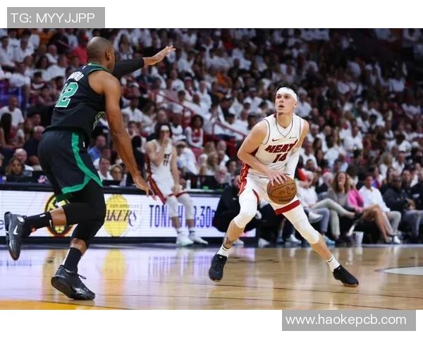 热火队与小牛的激烈对决揭示了NBA季后赛的无穷魅力与精彩瞬间